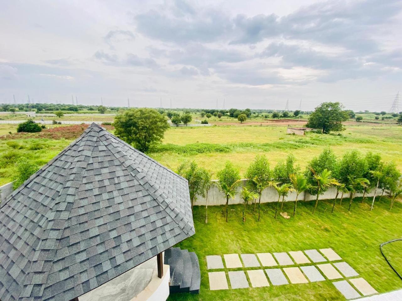 V R Farms Exotic Villa Venkatāpur 外观 照片